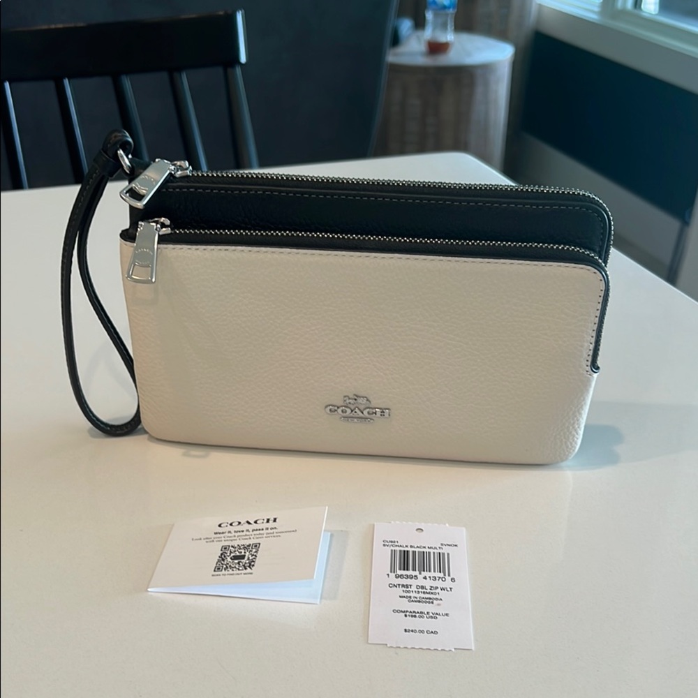 Coach Black Leather Wristlet